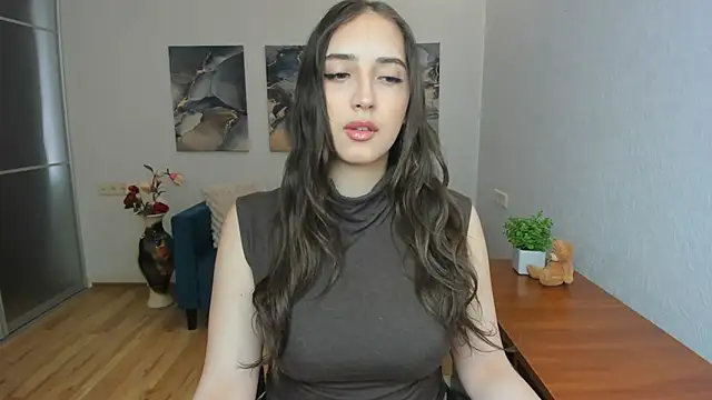 Effy Royse online show from 14, 5, 2026