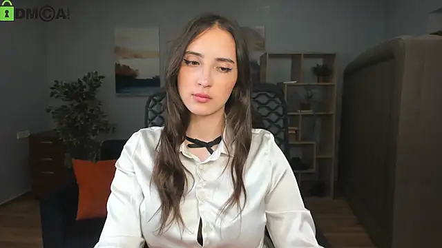 Effy Royse online show from 16, 6, 2026