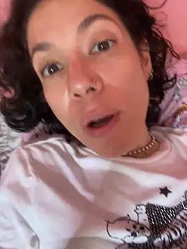 JeanneDuval8888 online show from 3, 5, 2026