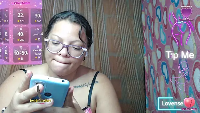 Snapshot of vanuslovelatina chatting on 28, 3, 2026 vanuslovelatina online show from 28, 3, 2026