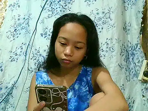 Asianpinay Skinny1818 online show from 28, 3, 2026