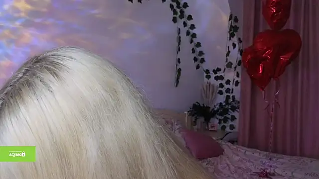 Rochelle kitty online show from 8, 5, 2026