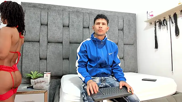NaughtyVibes OS online show from 11, 6, 2026