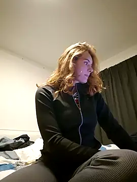 sweetsophie69 online show from 3, 5, 2026