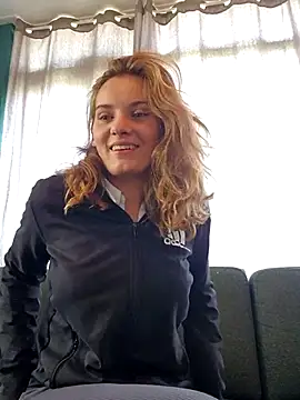 sweetsophie69 online show from 13, 5, 2026