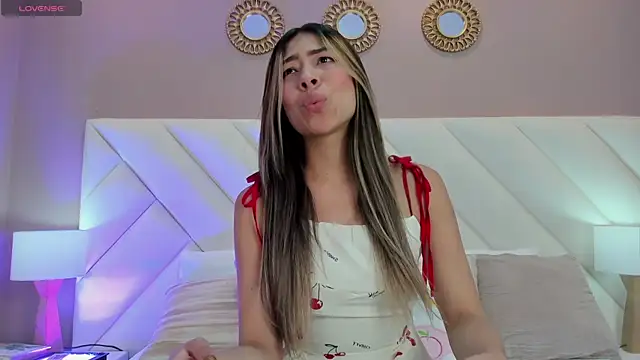 ValeryGomezz online show from 8, 5, 2026