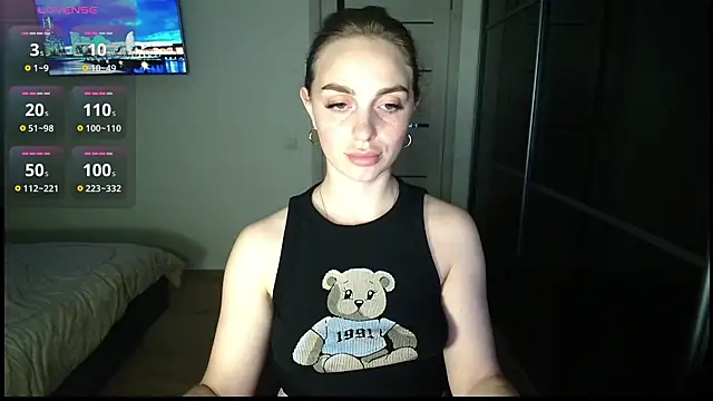  julia wonderful  online show from 15, 3, 2026