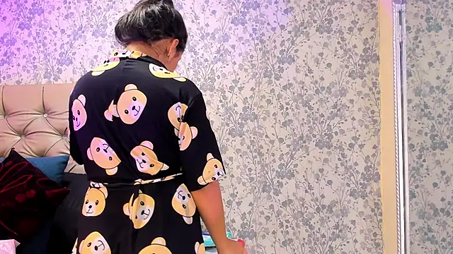 CloheBell online show from 17, 2, 2026