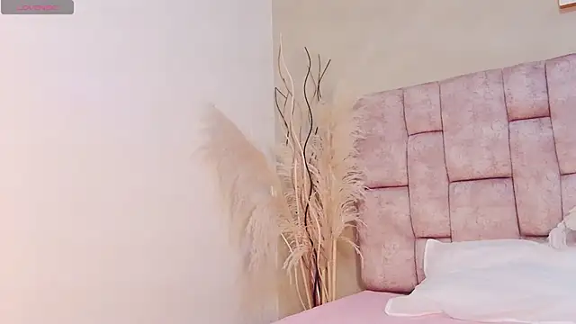 Snapshot of MelanyStone_ chatting on 1, 5, 2026 MelanyStone online show from 1, 5, 2026