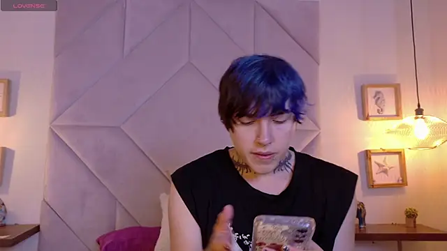 Sateh and Hikary online show from 31, 3, 2026