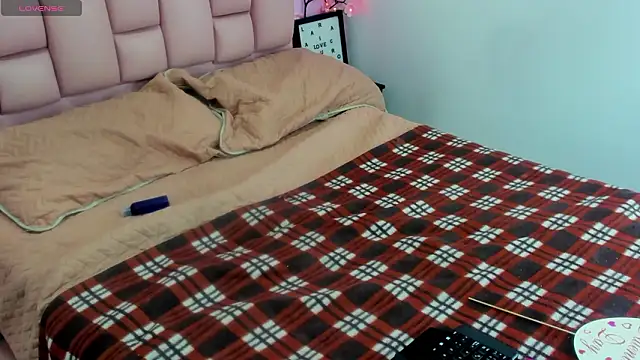 emma cg online show from 9, 3, 2026