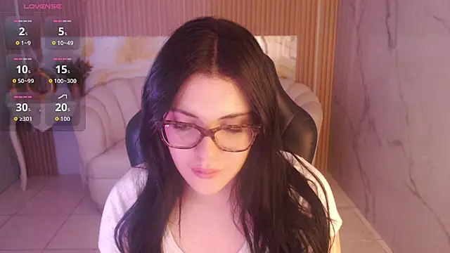 caroline 1s online show from 3, 5, 2026