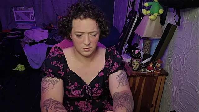 Abagail soft online show from 28, 4, 2026
