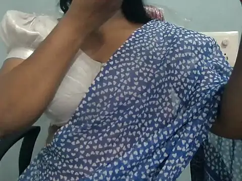 Snapshot of Rathi-priyaa chatting on 28, 5, 2026 Rathi-priyaa online show from 28, 5, 2026