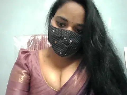Snapshot of Rathi-priyaa chatting on 24, 7, 2026 Rathi-priyaa online show from 24, 7, 2026