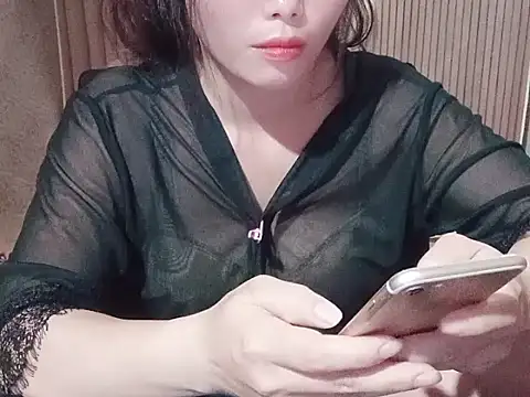 Snapshot of Girl-crazy1 chatting on 2, 3, 2026 Girl-crazy1 online show from 2, 3, 2026