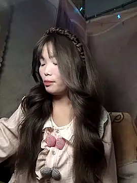 Snapshot of Girl-crazy1 chatting on 12, 3, 2026 Girl-crazy1 online show from 12, 3, 2026