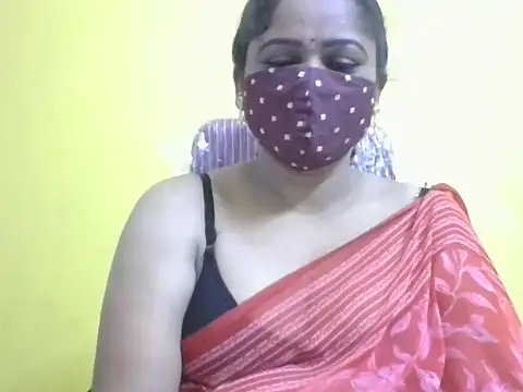 Snapshot of anu-reddyy chatting on 28, 5, 2026 anu-reddyy online show from 28, 5, 2026