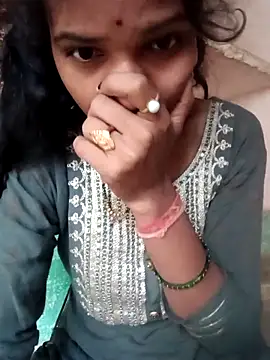 Desi Couple P online show from 8, 5, 2026