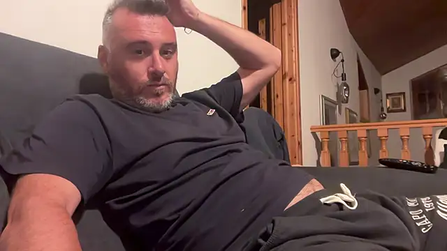 Snapshot of marcovik1 chatting on 20, 4, 2026 marcovik1 online show from 20, 4, 2026