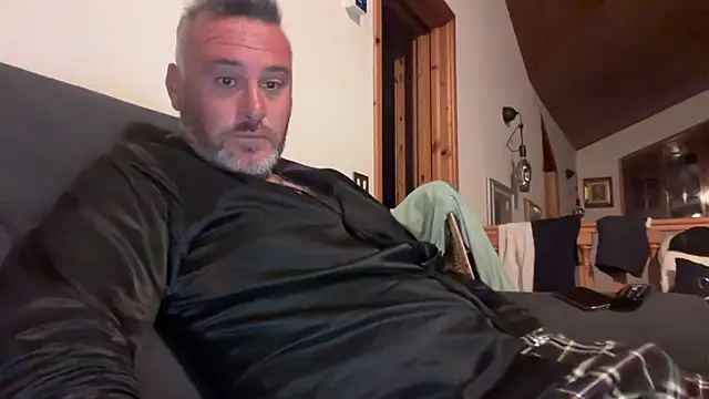Snapshot of marcovik1 chatting on 20, 5, 2026 marcovik1 online show from 20, 5, 2026
