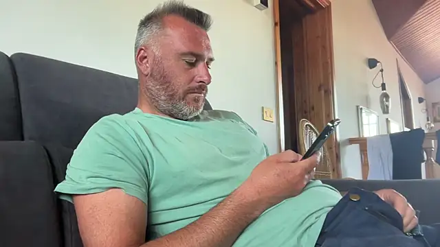 Snapshot of marcovik1 chatting on 21, 5, 2026 marcovik1 online show from 21, 5, 2026