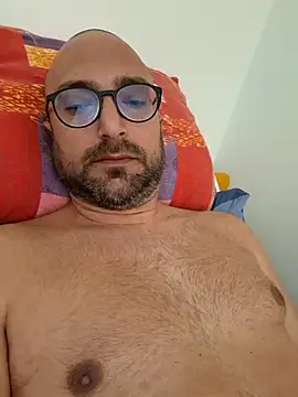 Snapshot of cetriolino chatting on 2, 5, 2026 cetriolino online show from 2, 5, 2026