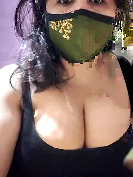 Snapshot of pikachush chatting on 12, 4, 2026 pikachush online show from 12, 4, 2026