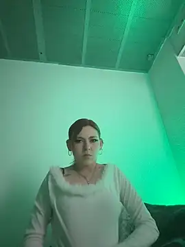 Snapshot of Milli-Kiss chatting on 17, 3, 2026 Milli-Kiss online show from 17, 3, 2026