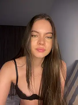 Snapshot of alyabelova chatting on 2, 4, 2026 alyabelova online show from 2, 4, 2026