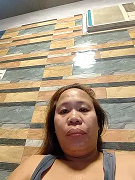 Snapshot of squirtshantal chatting on 14, 10, 2025 squirtshantal online show from 14, 10, 2025