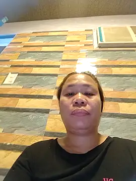 Snapshot of squirtshantal chatting on 28, 10, 2025 squirtshantal online show from 28, 10, 2025