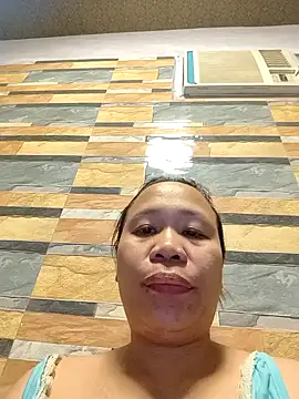 squirtshantal online show from 7, 5, 2026
