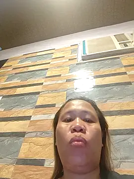 squirtshantal online show from 13, 5, 2026