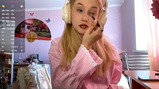Snapshot of MelissaZaria chatting on 3, 5, 2026 MelissaZaria online show from 3, 5, 2026