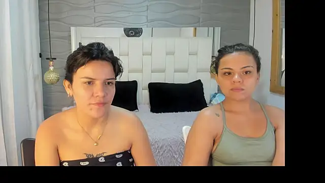 Snapshot of Veyra_sereny chatting on 3, 4, 2026 Veyra sereny online show from 3, 4, 2026