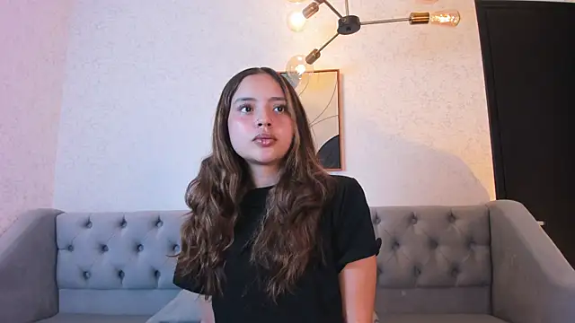 MAGIC EMMA  online show from 27, 5, 2026