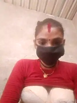 Snapshot of Seenu---Thakur chatting on 15, 7, 2026 Seenu---Thakur online show from 15, 7, 2026