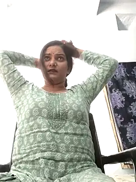 Anushka Singh0 online show from 3, 5, 2026