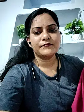 Anushka Singh0 online show from 11, 5, 2026