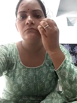 Anushka Singh0 online show from 11, 6, 2026