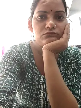 Anushka Singh0 online show from 12, 6, 2026