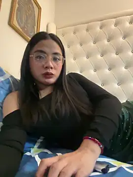 Snapshot of camillejoson chatting on 8, 4, 2026 camillejoson online show from 8, 4, 2026