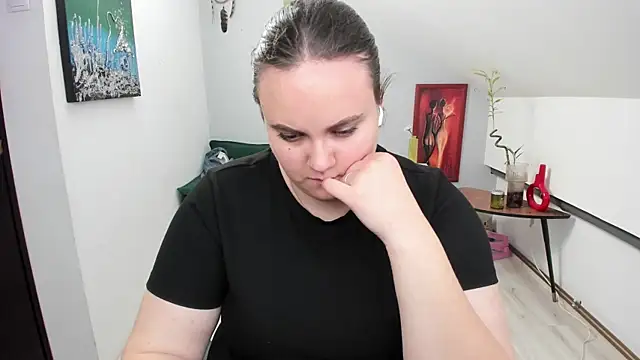 ElviraJoness online show from 31, 3, 2026