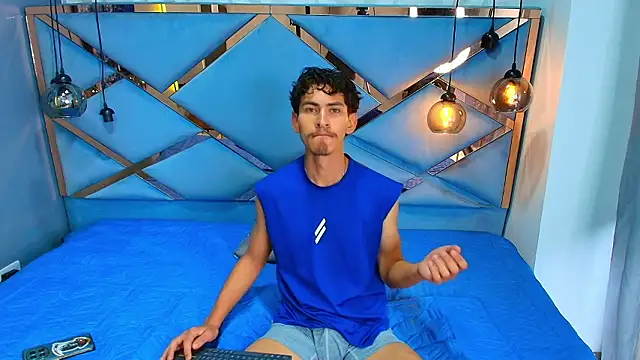 Snapshot of skinny_jean_ chatting on 30, 3, 2026 skinny jean online show from 30, 3, 2026