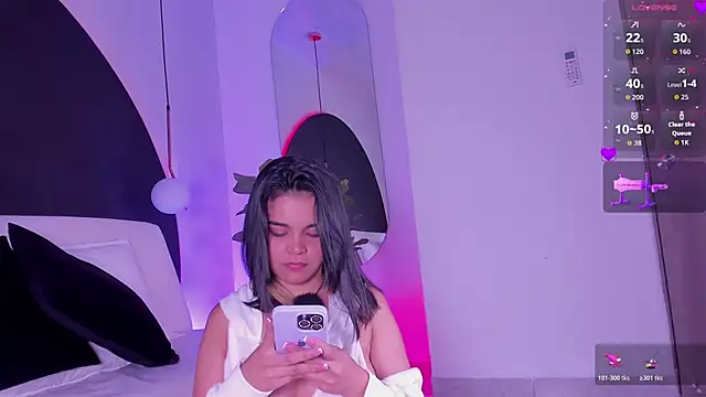 Snapshot of Rose_jener06 chatting on 9, 6, 2026 Rose jener06 online show from 9, 6, 2026