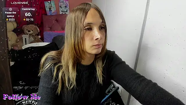 Tiffanny bunny97 online show from 16, 4, 2026