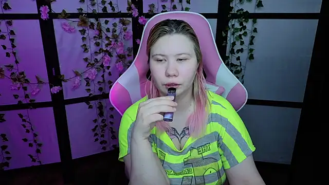 kitsune little online show from 16, 5, 2026