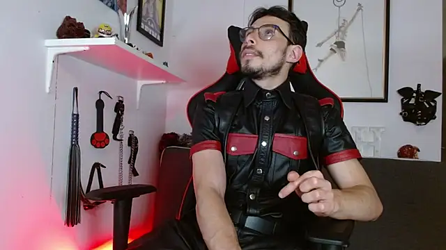 Thom sam  online show from 25, 3, 2026