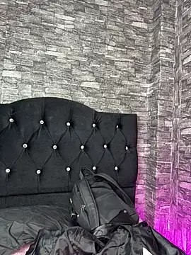 Lucyfer fire online show from 1, 4, 2026